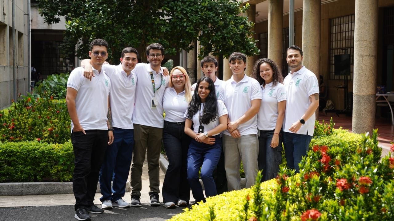 Formación de Jóvenes Investigadores